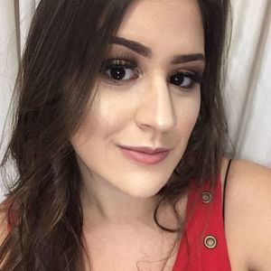 Meet your Posher, Beatriz